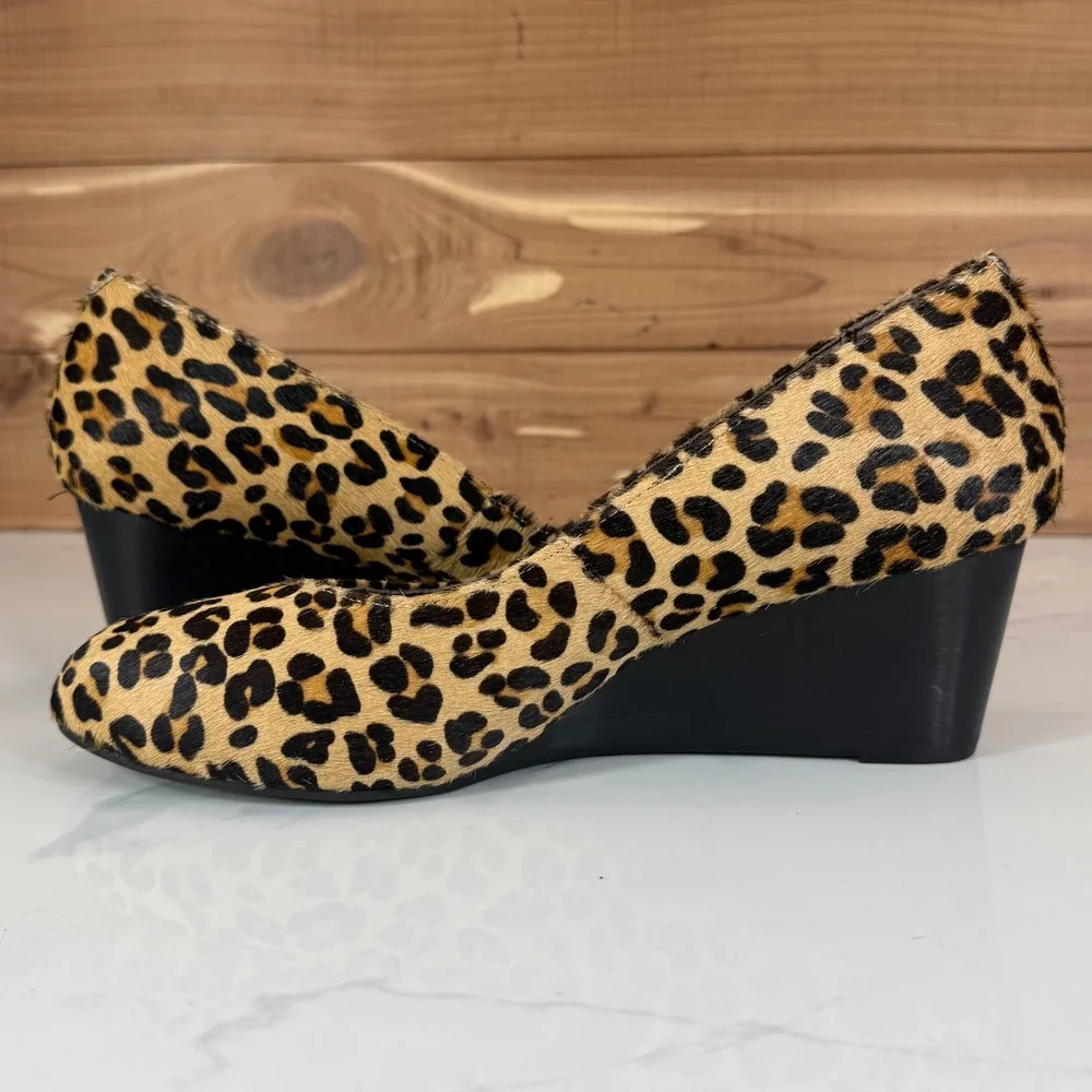 Vionic Leopard Print Calf Hair Wedge Pumps Womens 10 Round Toe Animal Print
